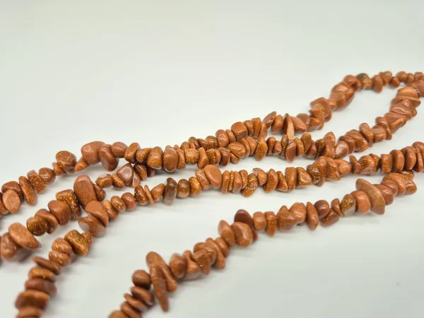 Maroon_Goldstone_Chip_Beaded_Long_Necklace_For_Women
