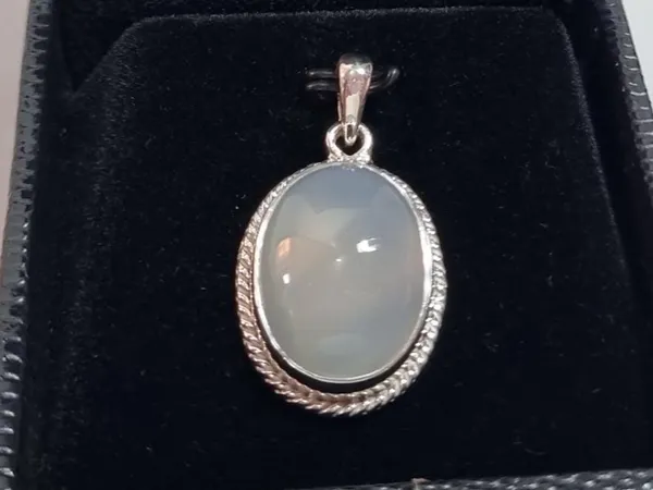 White_Agate_Sterling_Silver_Rope_Design_Pendant_For_Men