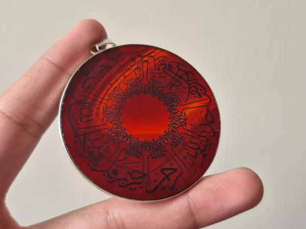 Maroon_Agate_925_Sterling_Silver_Surah_Ikhlas_Pendant_For_Men