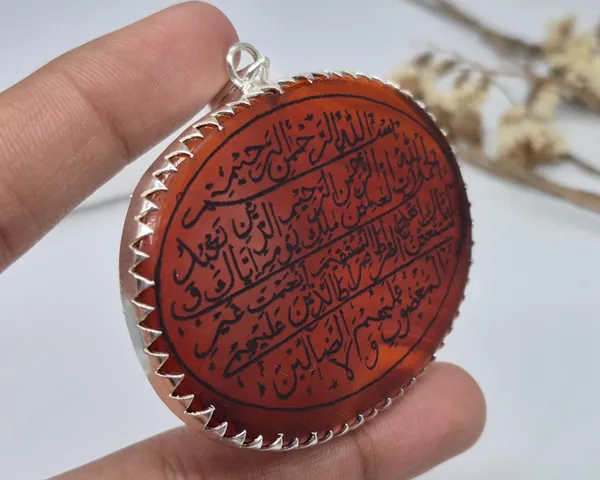 Maroon_Agate_Silver_Ayatul_Kursi_Engraved_Pendant_For_Men