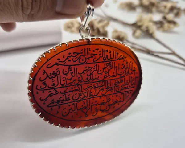 Maroon_Agate_Silver_Ayatul_Kursi_Engraved_Pendant_For_Men