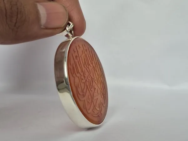 Maroon_Agate_Silver_Kalima_Shahada_Engraved_Pendant_For_Men