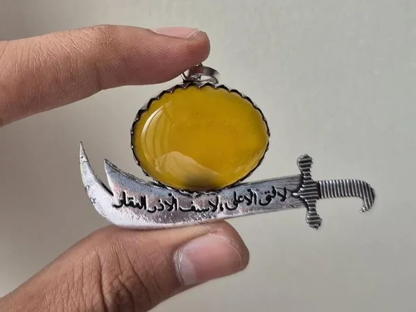 Yellow_Agate_Zulfiqar_Sword_Pendant_For_Men
