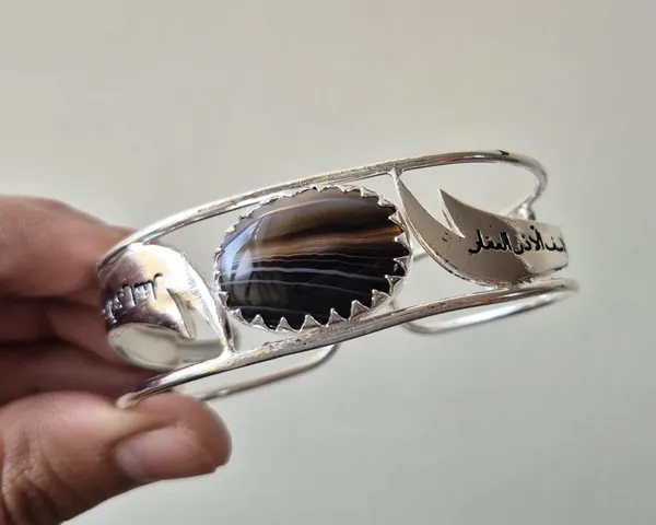 Black_And_Silver_Agate_Zulfiqar_Sword_Engraved_Adjustable_Bracelet_Unisex