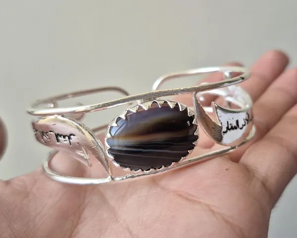 Black_And_Silver_Agate_Zulfiqar_Sword_Engraved_Adjustable_Bracelet_Unisex