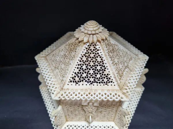 White_Camel_Bone_Jali_Work_Engraved_Jewelry_Box