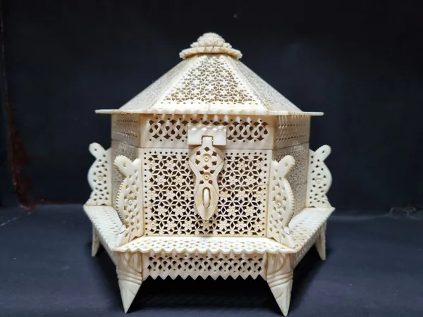 White_Camel_Bone_Jali_Work_Engraved_Jewelry_Box