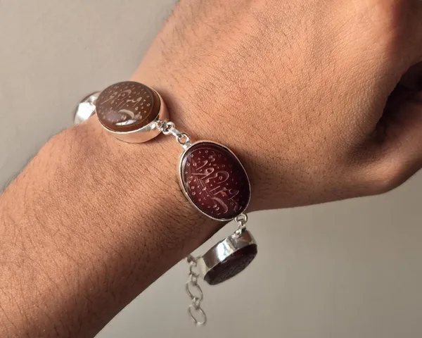 Maroon_Agate_Brass_Arabic_Calligraphy_Islamic_Bracelet_For_Unisex