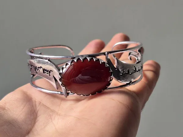 Maroon_Agate_Silver_Plated_Zulfiqar_Sword_Bangle_For_Unisex