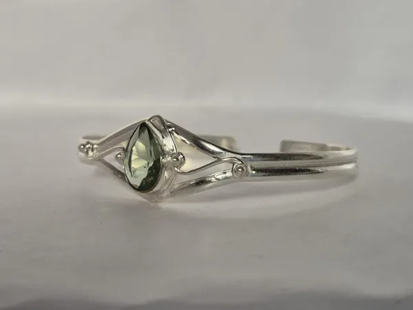 Silver_And_Green_Agate_Stone_Adjustable_Bracelet_For_Men_And_Women