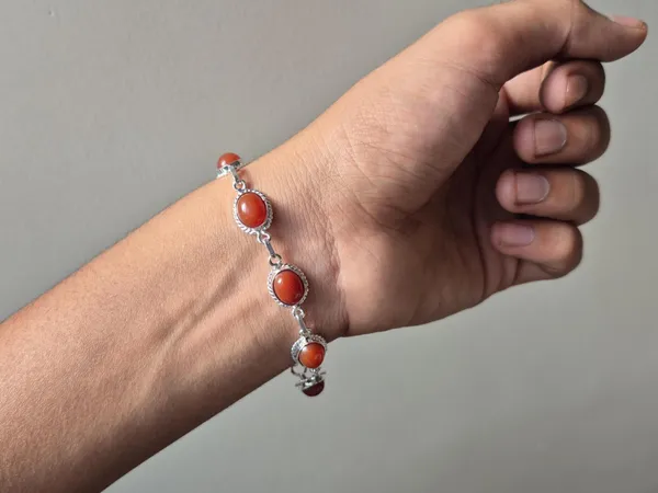 Maroon_Agate_Adjustable_Aqeeq_Bracelet_For_Men_And_Women