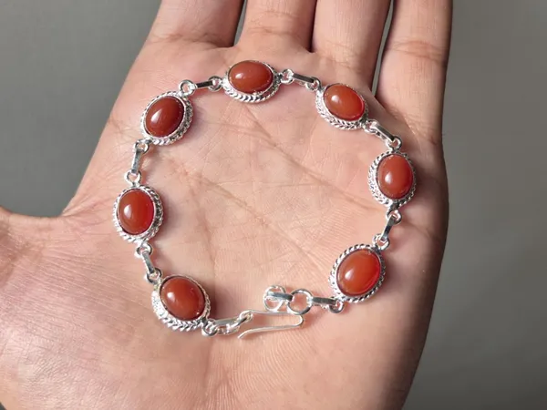 Maroon_Agate_Adjustable_Aqeeq_Bracelet_For_Men_And_Women
