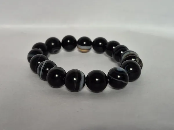 Black_Sulemani_Agate_Round_Beaded_Bracelet_For_Unisex