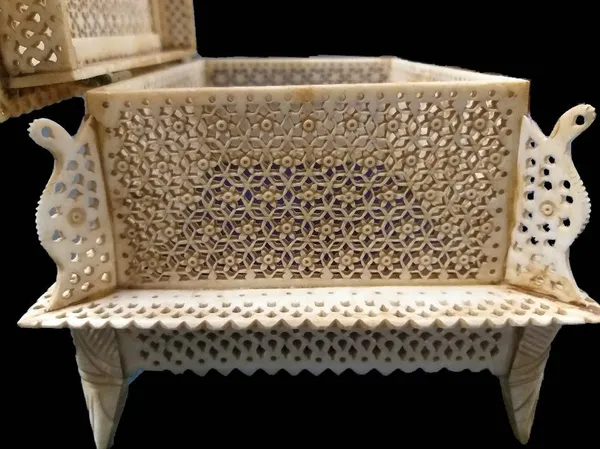 Camel_Bone_Mughal_Jali_Engraved_Jewelry_Box