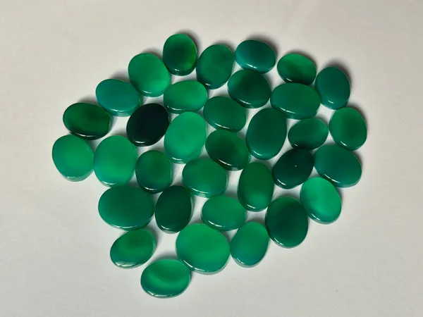 Green_Onyx_Oval_Cabochon_Loose_Gemstones_For_Jewelry_Making