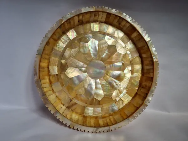 Mother_Of_Pearl_Mughal_Antique_Decorative_Plate
