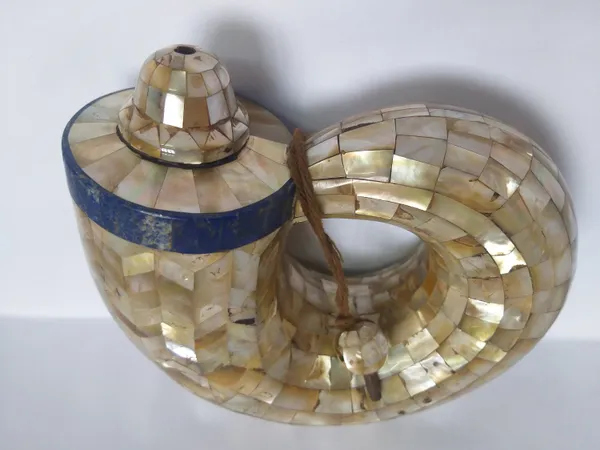 Mother_Of_Pearl_Antique_Handmade_Decorative_Powder_Flask