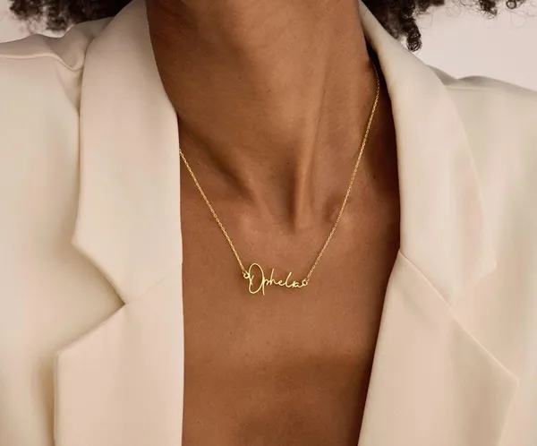 Gold_Brass_Cursive_Script_Nameplate_Pendant_Necklace_For_Men