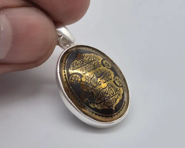 Gold_Hematite_Sterling_Silver_Ayatul_Kursi_Engraved_Pendant_For_Men