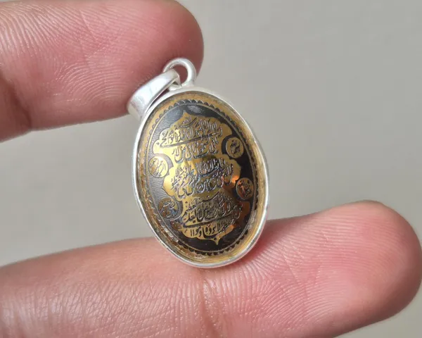 Gold_Hematite_Sterling_Silver_Ayatul_Kursi_Engraved_Pendant_For_Men