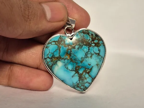 Sky_Blue_Turquoise_Stone_Heart_Shaped_Pendant_For_Men
