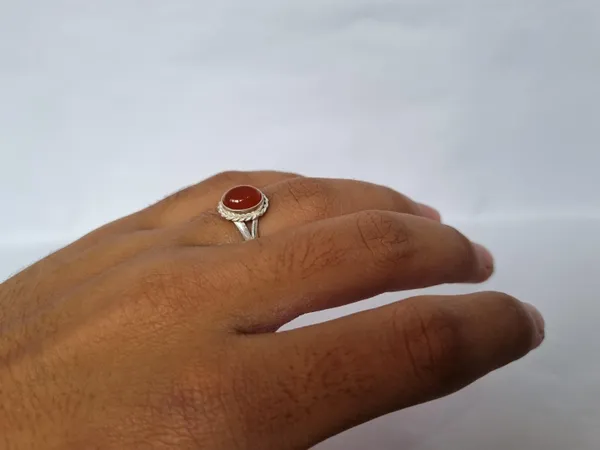 Red_Agate_Silver-Plated_Yemeni_Aqeeq_Ring_For_Ladies,_Women_Aqeeq_Ring