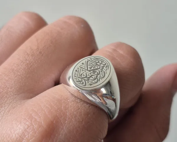 Islamic_German_Silver_Quranic_Calligraphy_Engraved_Ring_For_Men