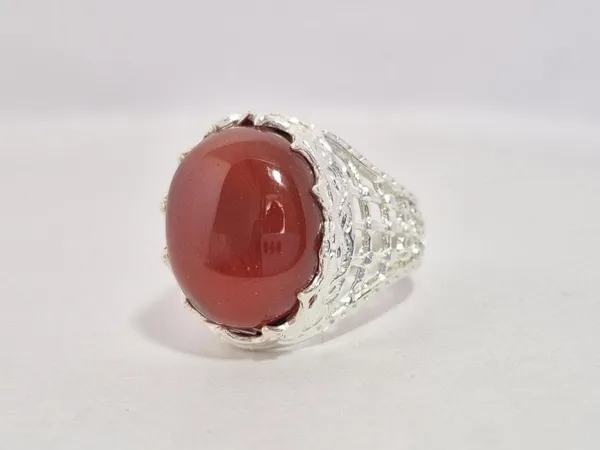 Red_Agate_White_Metal_Yemeni_Aqeeq_Ring_For_Men