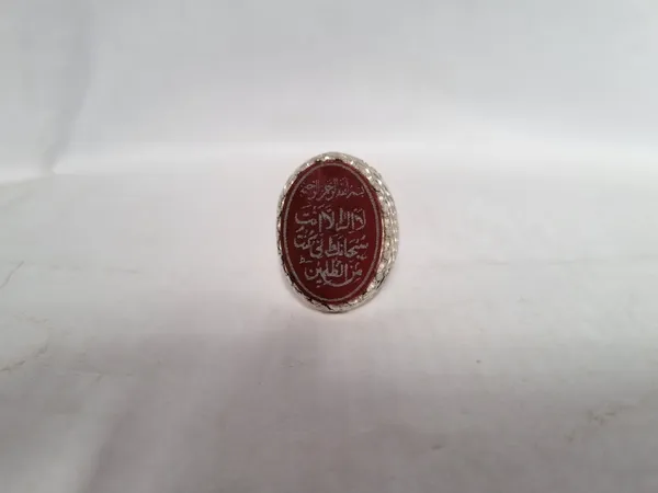 Red_Agate_Silver_Plated_Ayat_E_Karima_Engraved_Ring_For_Men
