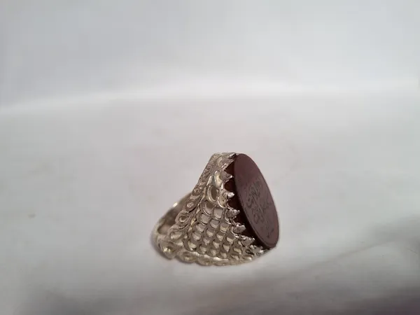 Red_Agate_Silver_Plated_Ayat_E_Karima_Engraved_Ring_For_Men