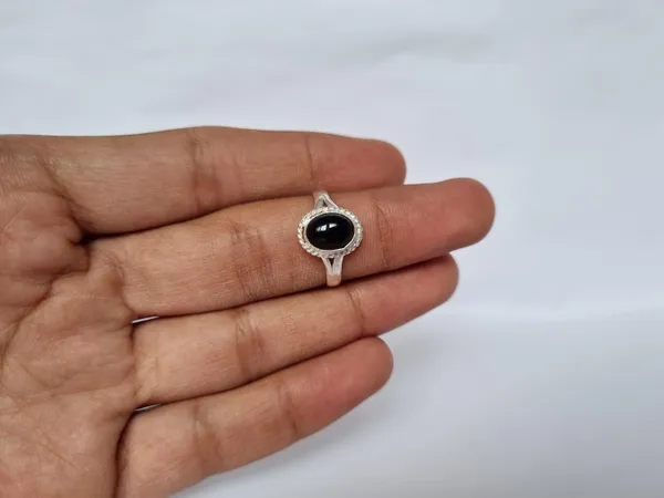 Black_Onyx_Stone_Handcrafted_Ring_For_Women