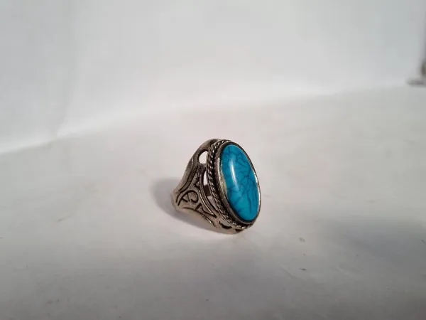 Sky_Blue_Turquoise_Stone_Oval_Ring_For_Men