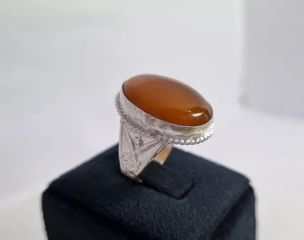 Yellow_Agate_Stone_Sword_Design_Ring_For_Men