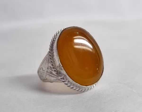 Yellow_Agate_Stone_Sword_Design_Ring_For_Men