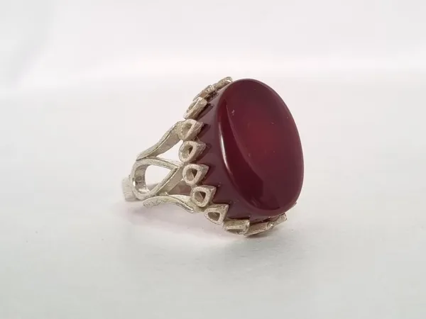 Red_Agate_Silver_Plated_Natural_Aqeeq_Ring_For_Men