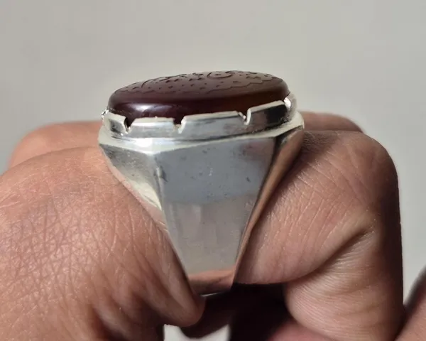 Maroon_Agate_German_Silver_Arabic_Calligraphy_Engraved_Ring_For_Men
