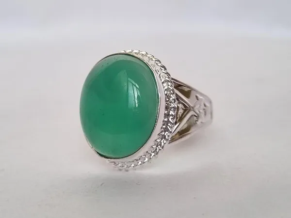 Green_Onyx_White_Metal_Sword_Design_Ring_For_Men