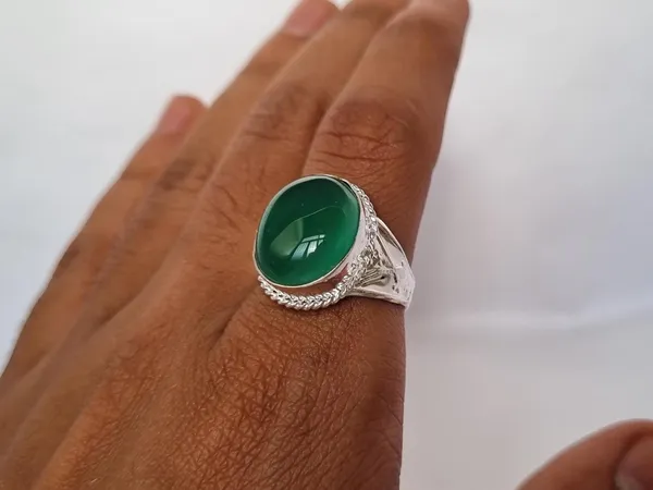 Green_Onyx_White_Metal_Sword_Design_Ring_For_Men