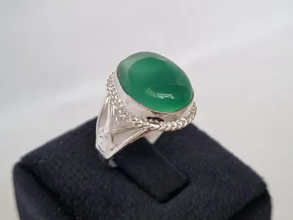 Green_Onyx_White_Metal_Sword_Design_Ring_For_Men