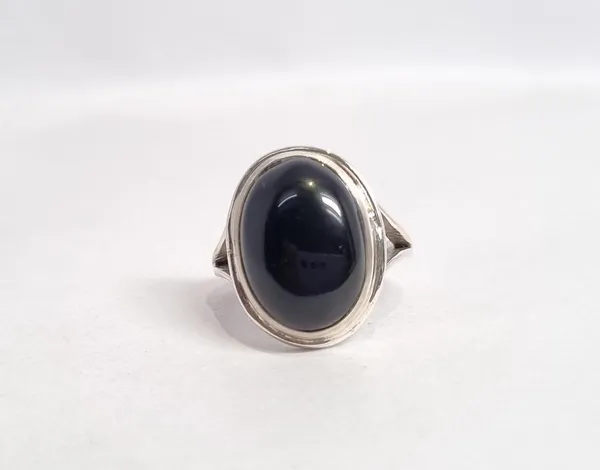 Black_Agate_Sterling_Silver_Handcrafted_Ring_For_Men