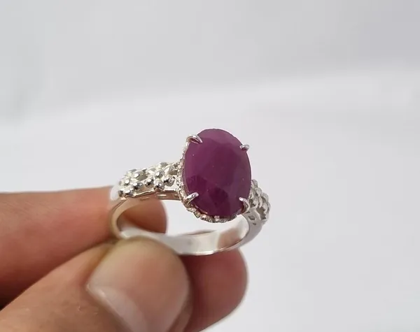 Red_Ruby_Stone_Sterling_Silver_Oval_Gemstone_Ring_For_Womens_,_Daily_Wear_Silver_Ring_