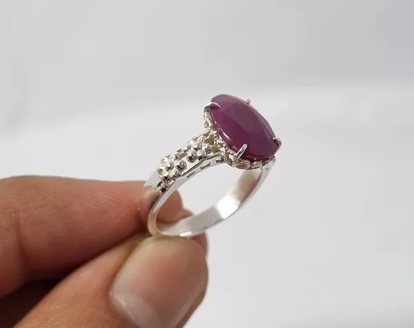 Red_Ruby_Stone_Sterling_Silver_Oval_Gemstone_Ring_For_Womens_,_Daily_Wear_Silver_Ring_