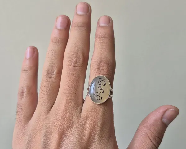 White_Agate_925_Sterling_Silver_Arabic_Calligraphy_Ring_For_Men_,_Ayatollah_Khamenei_Ring