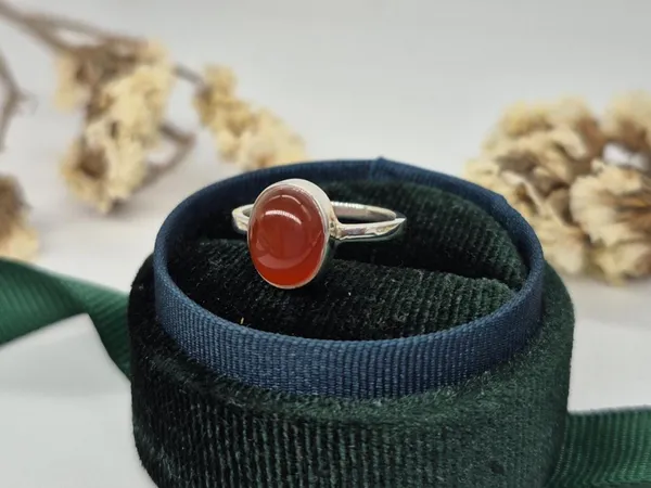 Red_Agate_Sterling_Silver_Handcrafted_Ring_For_Men,_Carnelian_Agate_925_Silver_Ring