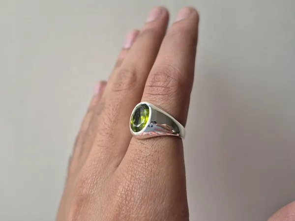 Green_Peridot_925_Sterling_Silver_Handcrafted_Ring_For_Men