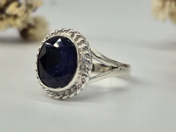 Blue_Sapphire_Sterling_Silver_Gemstone_Ring_For_Men