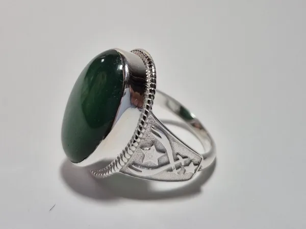 Green_Onyx_Sterling_Silver_Sword_Design_Ring_For_Men_,_925_Silver_Ring