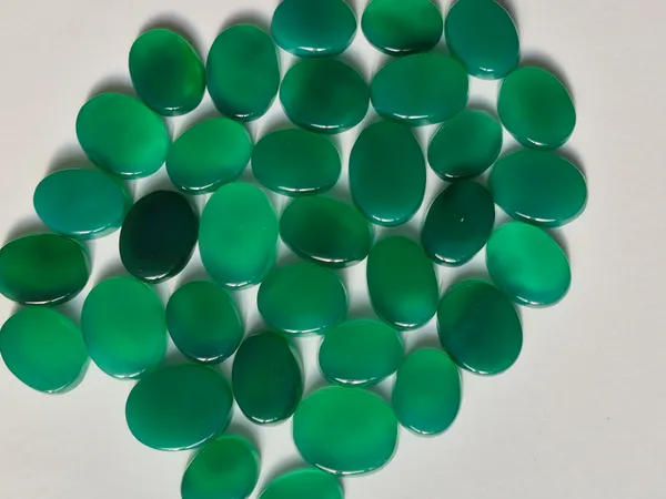 Green_Onyx_Oval_Cabochon_Loose_Gemstones_For_Jewelry_Making