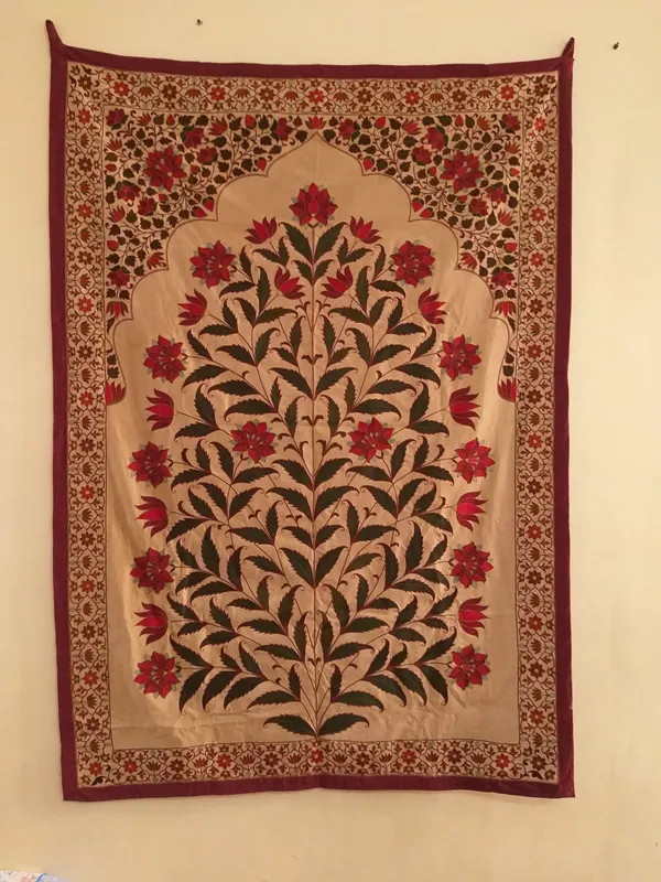 Cotton_Mughal_Floral_Embroidery_Tree_Of_Life_Wall_Hanging