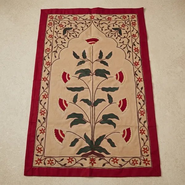 Silk_Cotton_Mughal_Floral_Suzani_Embroidery_Wall_Hanging